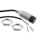 Omron E2B-M30KN20-M1-C1 M30 20 mm Proximity Sensor