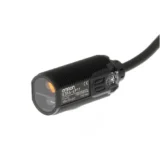 Omron E3FA-LP11 2M PNP Background-Suppression Sensor