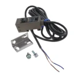 Omron E3S-CT11 2M Oil-Resistant Photoelectric Sensor