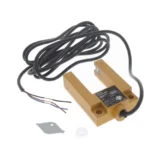 Omron E3S-GS3B4 PNP grooved-type photoelectric Sensor