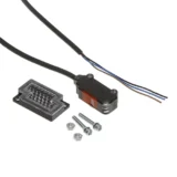 Omron E3T-SR44 2M Retro-reflective Photoelectric Sensor