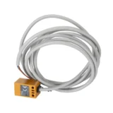 Omron TL-Q5MB1-Z 2M PNP Proximity Sensor